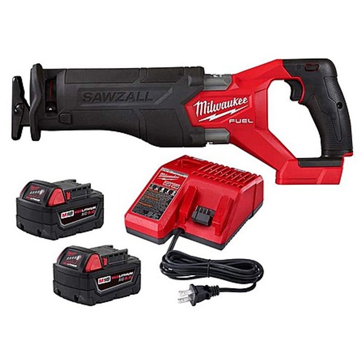 Milwaukee M18 SAWZALL Reciprocating Saw with 2x 5.0Ah Batteries