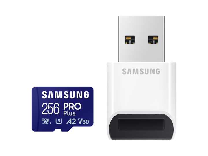 PRO Plus + Reader microSDXC 256GB