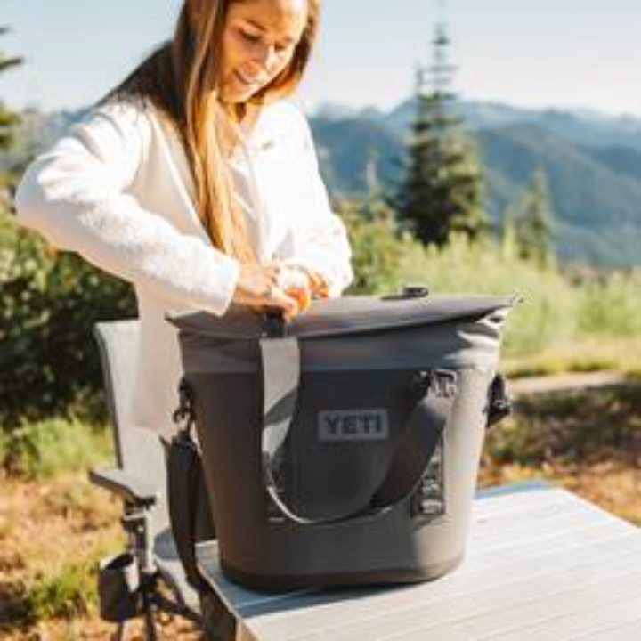 YETI Hopper M15 Portable Soft Cooler with MagShield Access