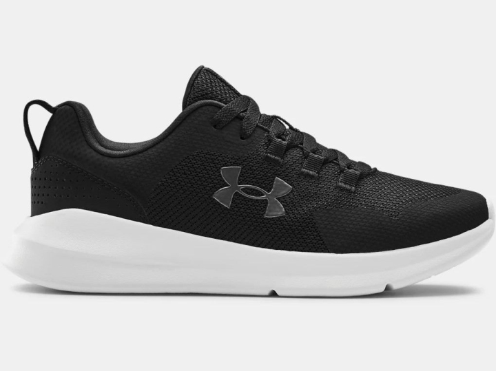 Under Armour  Essential