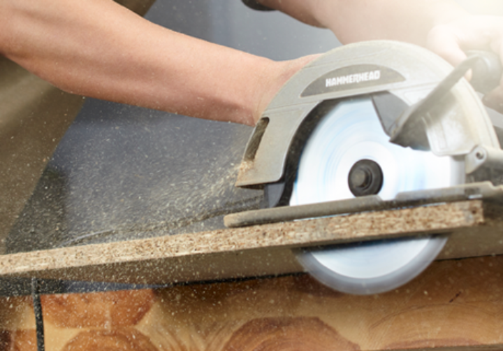 Hammerhead 12‑Amp 7‑1/4" Circular Saw w/ Blade (HACS120)