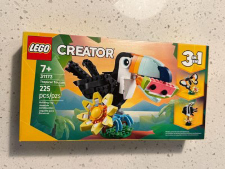 225-pc LEGO Creator 3-in-1 Wild Animals Tropical Toucan Building Toy Set (31173)